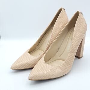 Nine West 9x9 Beige faux Snakeskin heels Pumps women's Size 8